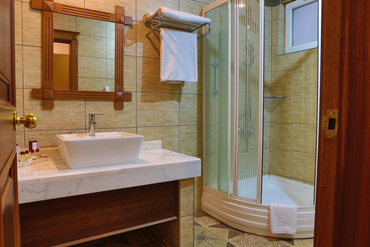 Elit Palas Hotel Ankara Buitenkant foto