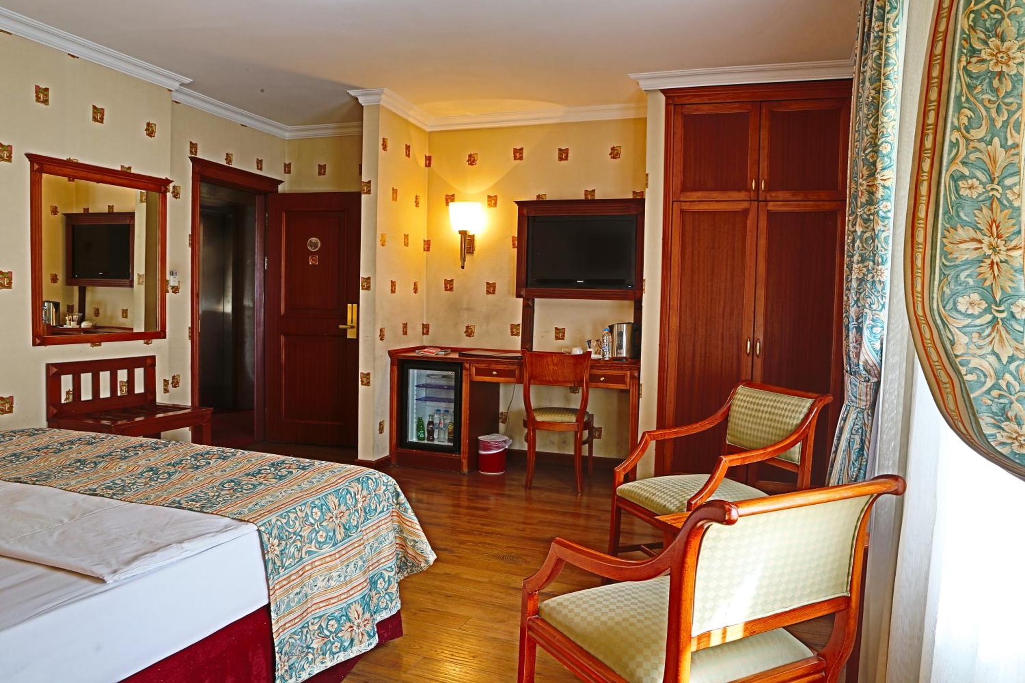 Elit Palas Hotel Ankara Buitenkant foto
