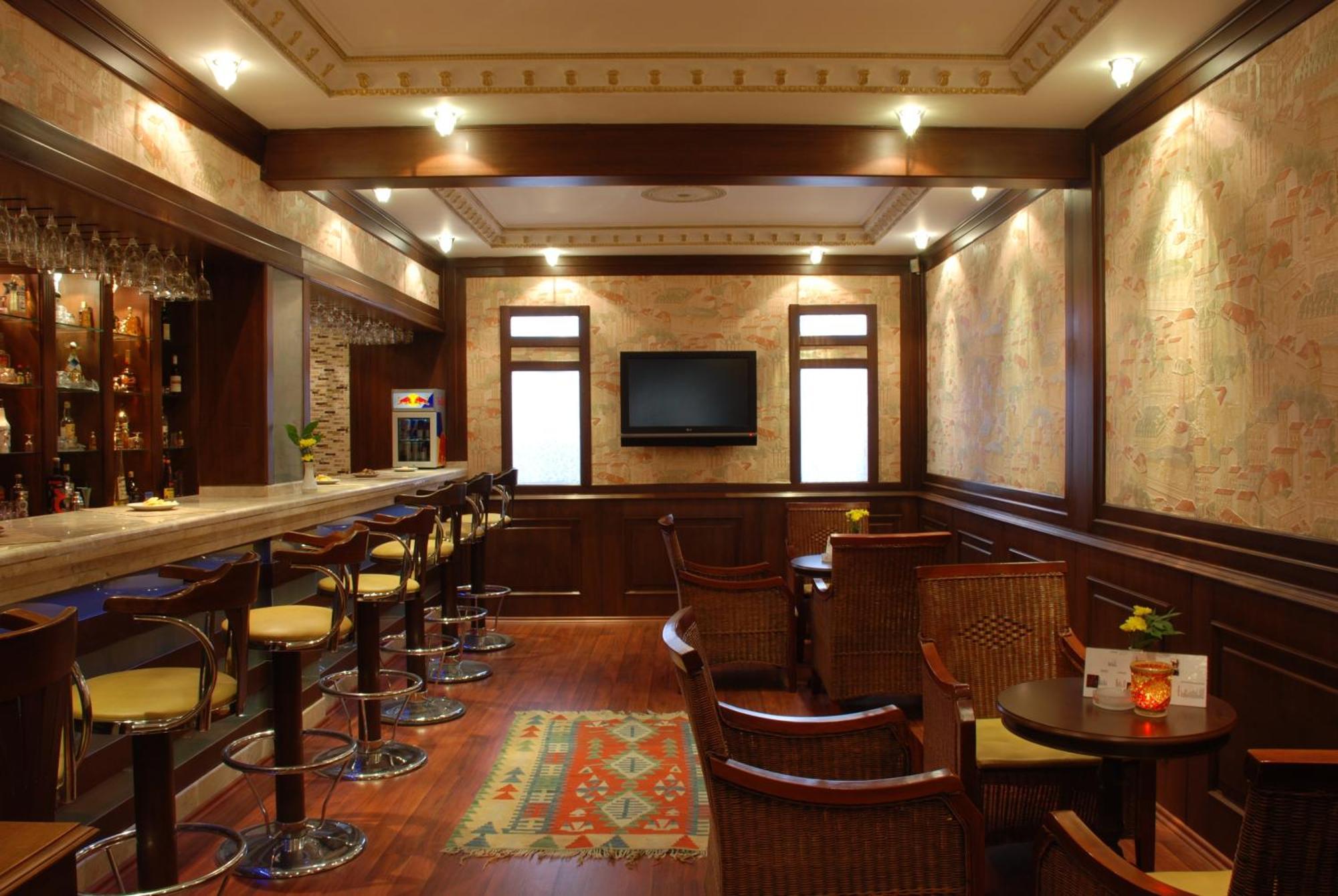 Elit Palas Hotel Ankara Buitenkant foto