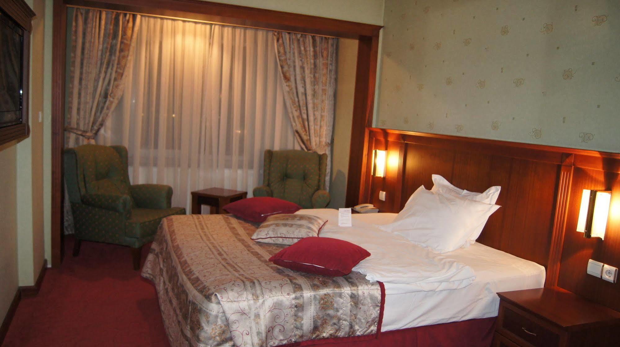 Elit Palas Hotel Ankara Buitenkant foto